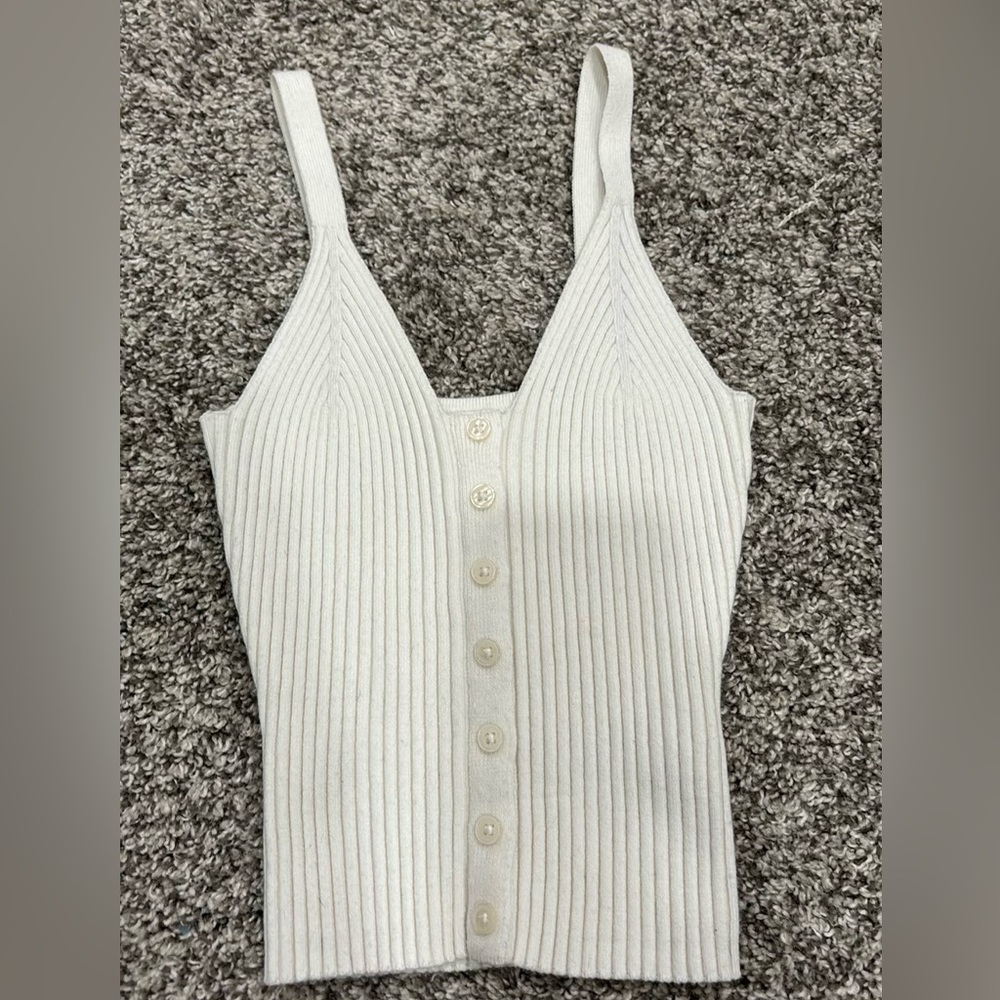 Aerie tank